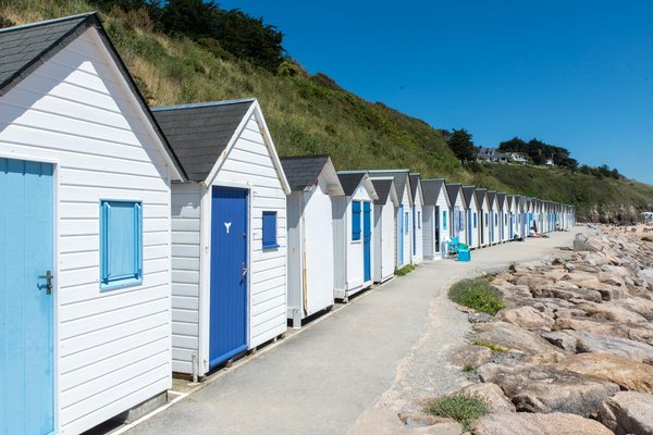 Quels sont les meilleurs itinéraires pour une randonnée dans les montagnes du Pamir, Tadjikistan ?