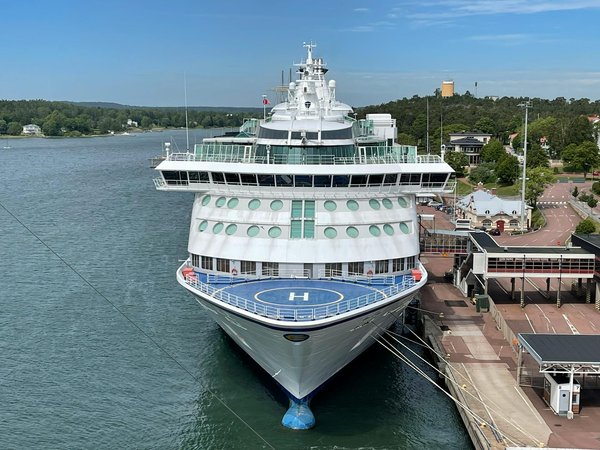 Où peut-on louer une maison de campagne en Irlande avec des visites de châteaux et des cours de danse irlandaise?